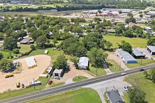 1301 Hwy 105, Brenham, TX 77833 - Photo 9
