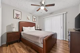 10555 Turtlewood Ct, Houston, TX 77072 - Photo 19