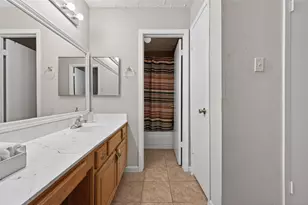 10555 Turtlewood Ct, Houston, TX 77072 - Photo 27
