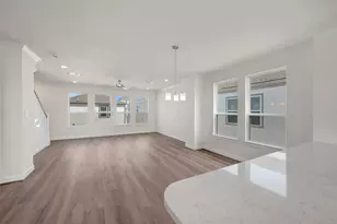11403 Galway Grv Dr, Houston, TX 77047 - Photo 7