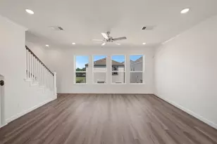 11403 Galway Grv Dr, Houston, TX 77047 - Photo 9