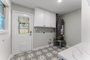 2126 Eagle Point Rd, Crosby, TX 77532 - Photo 21