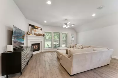 228 W Netleaf Court, Montgomery, TX 77316 - Photo 17