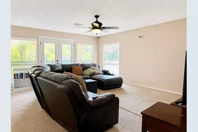 6 Meadow Rose Place, The Woodlands, TX 77382 - Photo 17