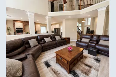 6 Meadow Rose Place, The Woodlands, TX 77382 - Photo 11