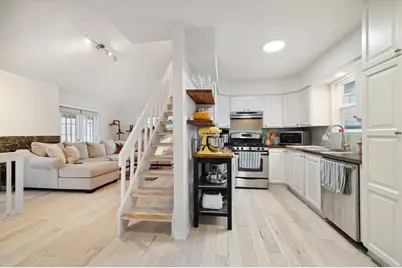 1969 W McKinney Street, Houston, TX 77019 - Photo 9