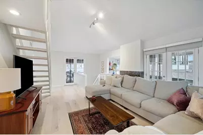 1969 W McKinney Street, Houston, TX 77019 - Photo 11