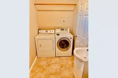 7409 Avenue L #C, Houston, TX 77011 - Photo 5