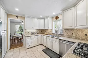 3614 Garden Lake Dr, Kingwood, TX 77339 - Photo 9