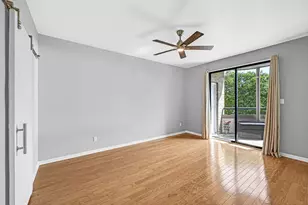 5200 Weslayan St, Houston, TX 77005 - Photo 11
