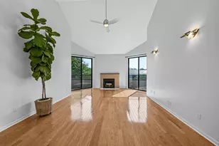 5200 Weslayan St, Houston, TX 77005 - Photo 9