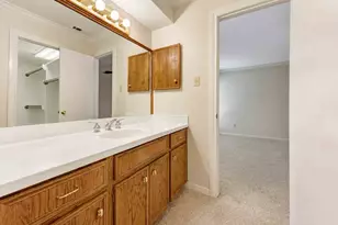 701 Bering Dr, Houston, TX 77057 - Photo 21