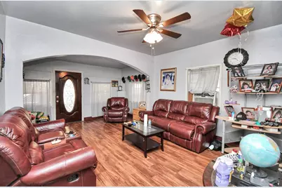 7908 John Street, Houston, TX 77012 - Photo 15