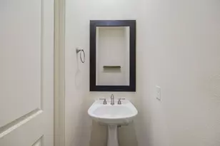 612 Delano St, Houston, TX 77003 - Photo 19