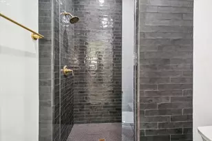 1310 Story St, Houston, TX 77055 - Photo 27