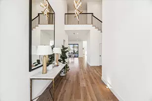 1310 Story St, Houston, TX 77055 - Photo 3