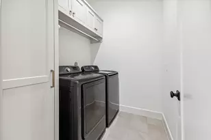 1310 Story St, Houston, TX 77055 - Photo 31