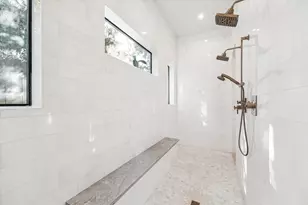 1310 Story St, Houston, TX 77055 - Photo 19