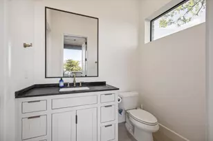 1310 Story St, Houston, TX 77055 - Photo 39