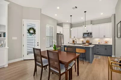 5359 Creekmont Oaks Lane, Houston, TX 77091 - Photo 9