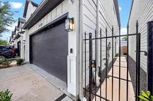 5359 Creekmont Oaks Ln, Houston, TX 77091 - Photo 3