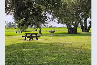 400 Pony Trail, Angleton, TX 77515 - Photo 25