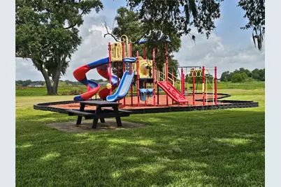 400 Pony Trail, Angleton, TX 77515 - Photo 17