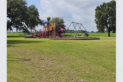 400 Pony Trail, Angleton, TX 77515 - Photo 29