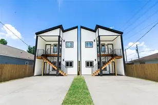 331 Delaware St, Houston, TX 77029 - Photo 1