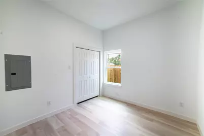 331 Delaware St, Houston, TX 77029 - Photo 7