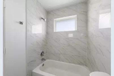 7003 Rockergate Drive, Missouri City, TX 77459 - Photo 25