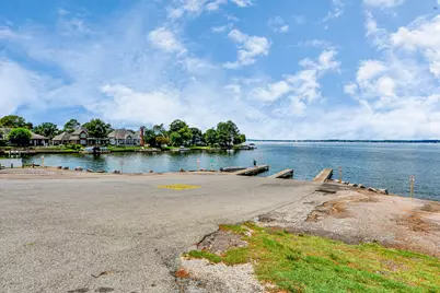 13095 Clearview Drive, Willis, TX 77318 - Photo 37