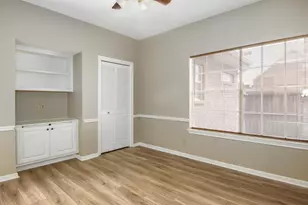 15118 Greenleaf Ln, Houston, TX 77062 - Photo 11