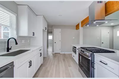 411 Oaklawn Street, League City, TX 77573 - Photo 9