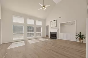 3127 Edgewood Dr, Pearland, TX 77584 - Photo 5
