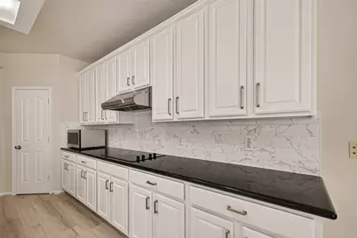 3127 Edgewood Drive, Pearland, TX 77584 - Photo 13