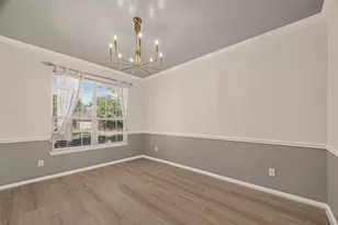 3127 Edgewood Dr, Pearland, TX 77584 - Photo 9