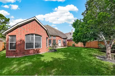 3127 Edgewood Drive, Pearland, TX 77584 - Photo 35