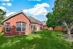 3127 Edgewood Dr, Pearland, TX 77584 - Photo 35