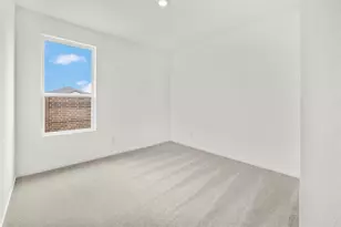 9330 Golden Dorado Ln, Baytown, TX 77521 - Photo 9