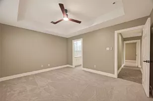 5665 Larkin St, Houston, TX 77007 - Photo 9