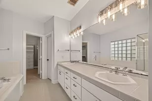 5665 Larkin St, Houston, TX 77007 - Photo 31