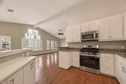 5665 Larkin Street, Houston, TX 77007 - Photo 17