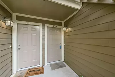 1860 White Oak Drive #245, Houston, TX 77009 - Photo 7