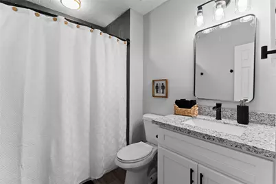 17 S Greenbud Court, The Woodlands, TX 77380 - Photo 11