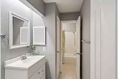 318 Bayridge Drive, League City, TX 77573 - Photo 25