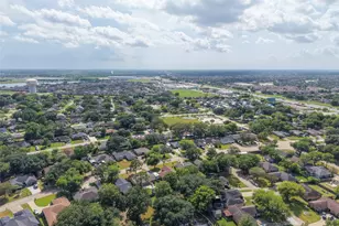 318 Bay Ridge Dr, League City, TX 77573 - Photo 33