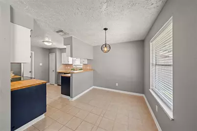 318 Bayridge Drive, League City, TX 77573 - Photo 11