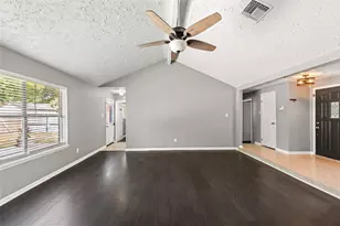 318 Bay Ridge Dr, League City, TX 77573 - Photo 7