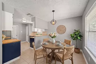 318 Bay Ridge Dr, League City, TX 77573 - Photo 11